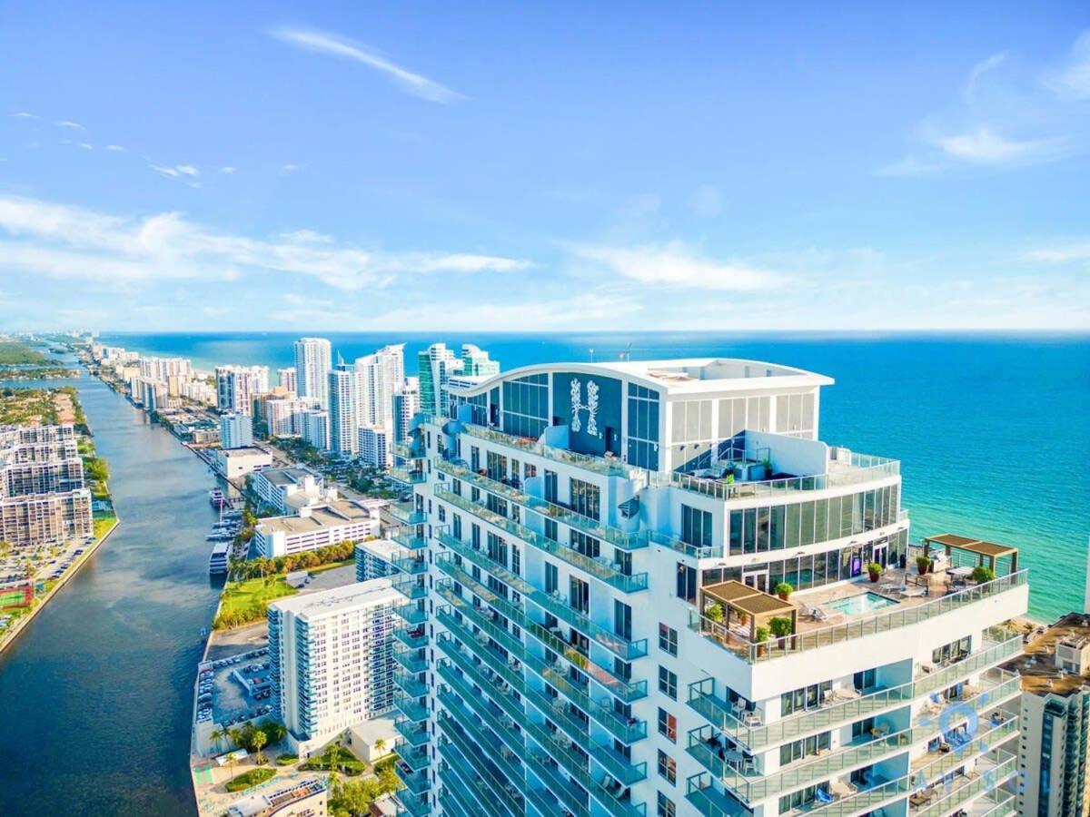 Coastal Relaxation - Parking Included - Amazing Pools Apartment Hollywood Exterior foto