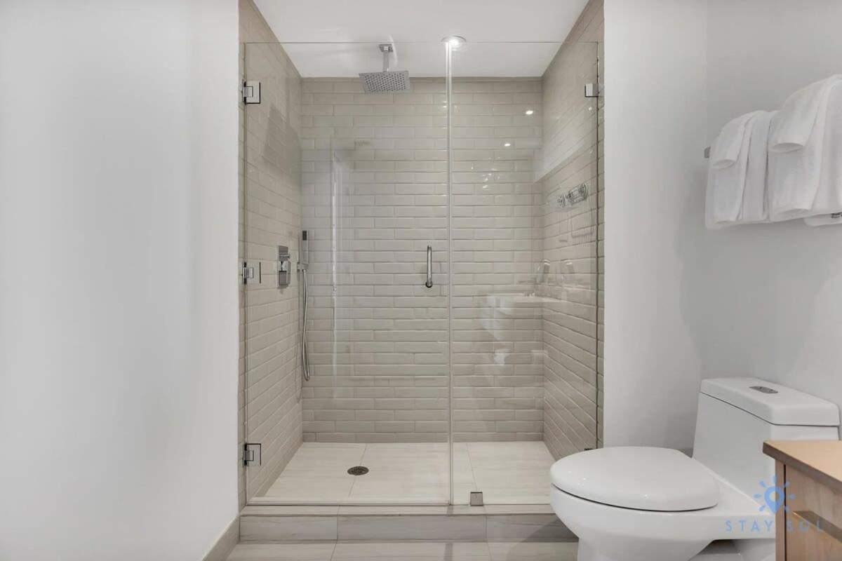 Coastal Relaxation - Parking Included - Amazing Pools Apartment Hollywood Exterior foto